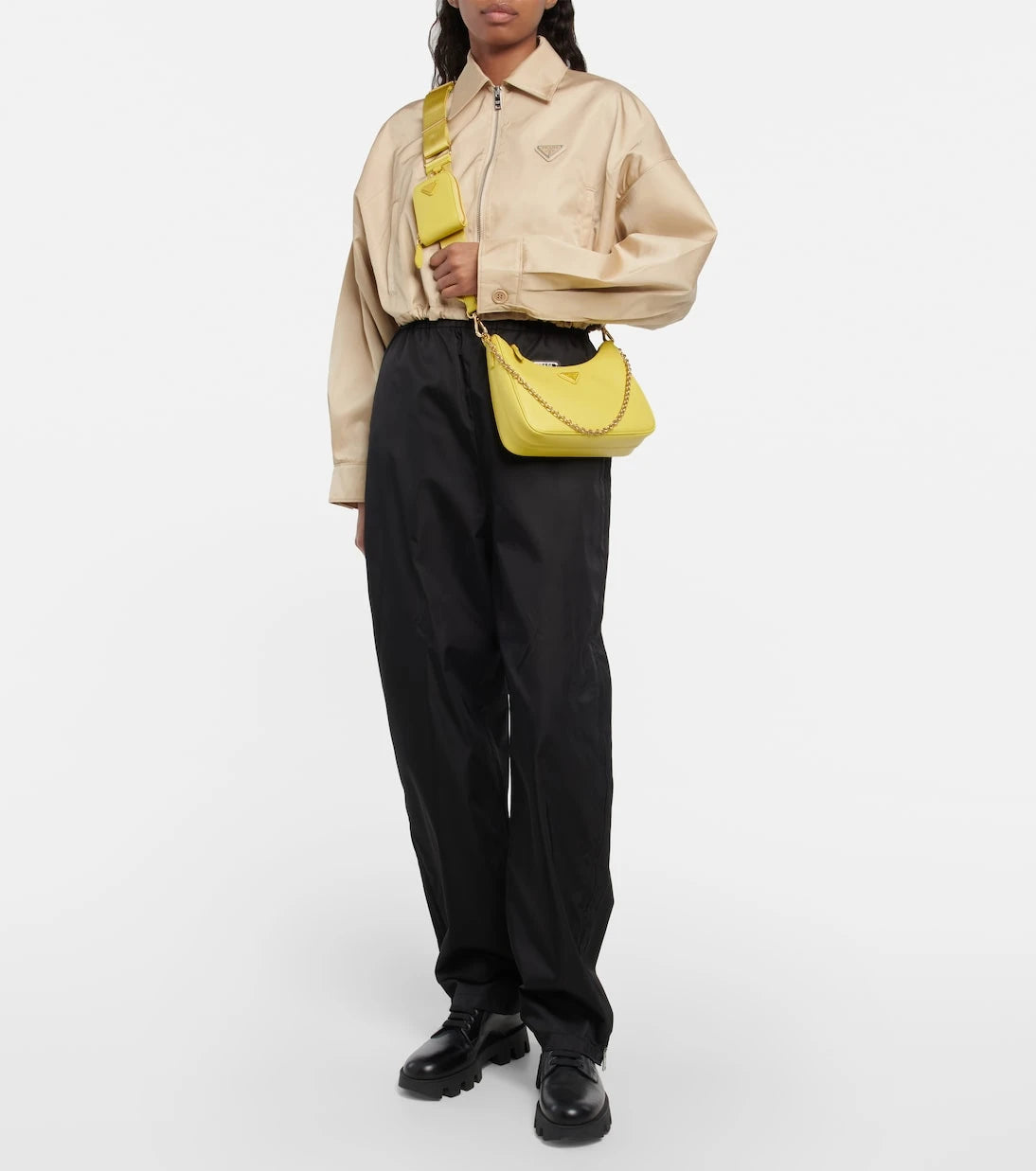 Prada - حقيبة كتف صغيرة Re-Edition 2005 جلدية