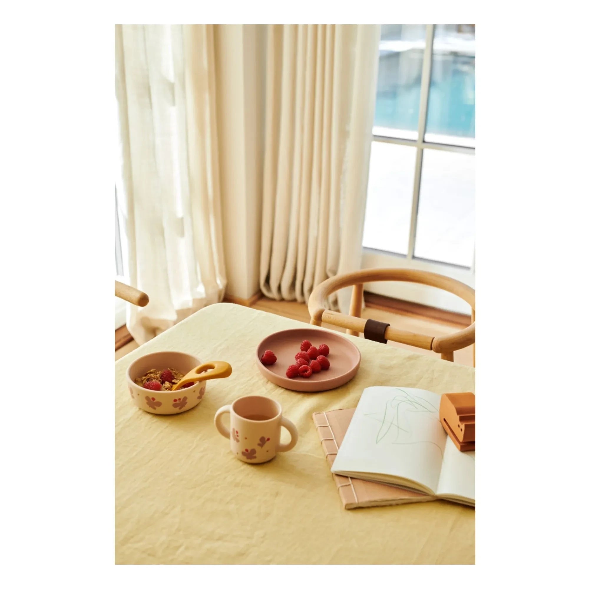 Liewood - Vivi silicone dish set - Set of 4 | Butterfly/Apple blossom