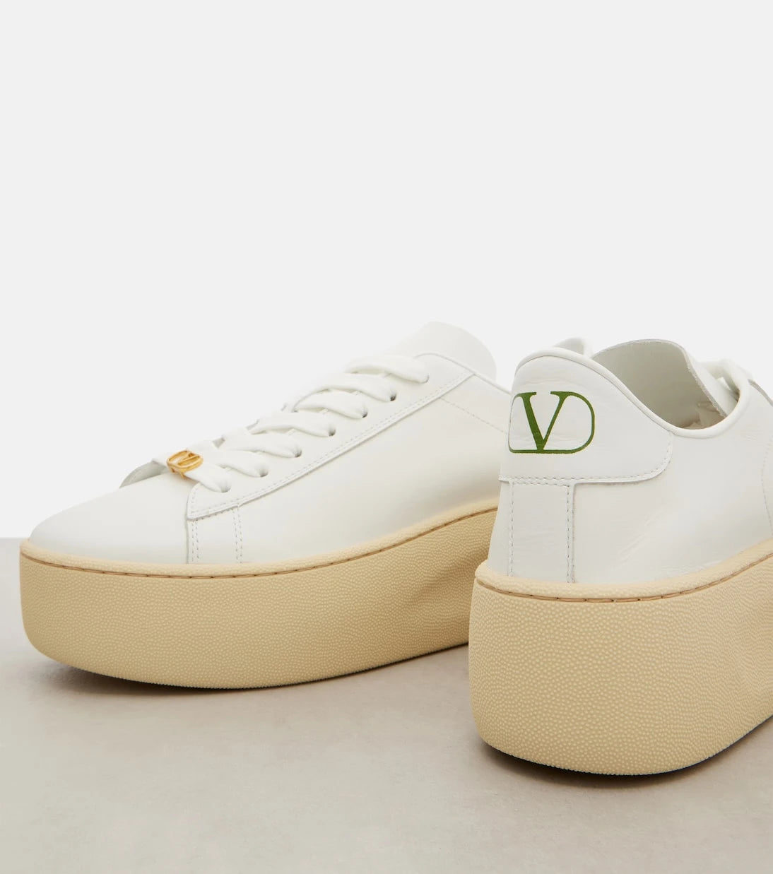 Valentino Garavani - Royco 55 leather platform sneakers