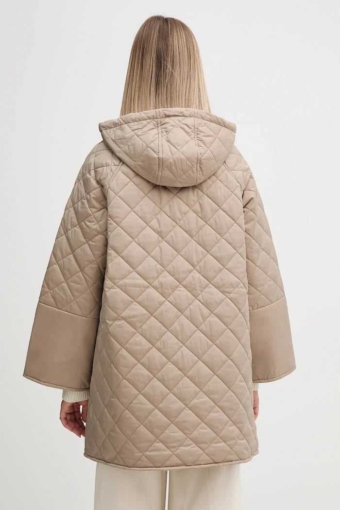 Яке Barbour Cara