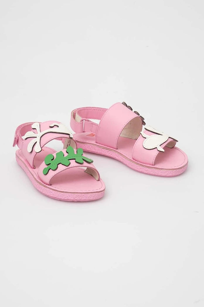 Детски сандали от кожа Camper