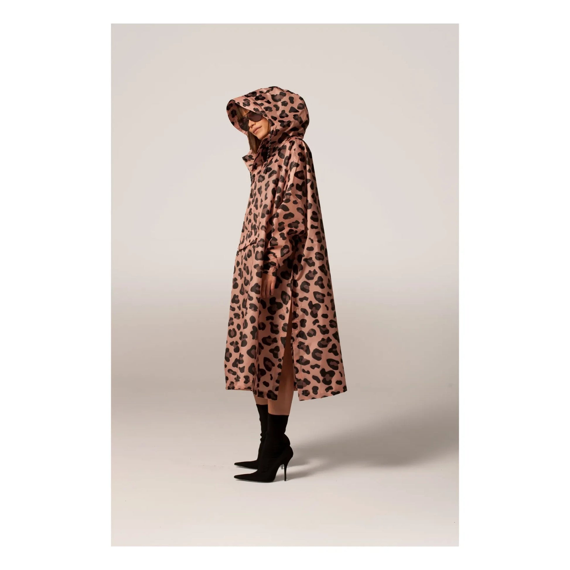 Rainkiss - Pink Panther Rain Cape | Dusty Pink