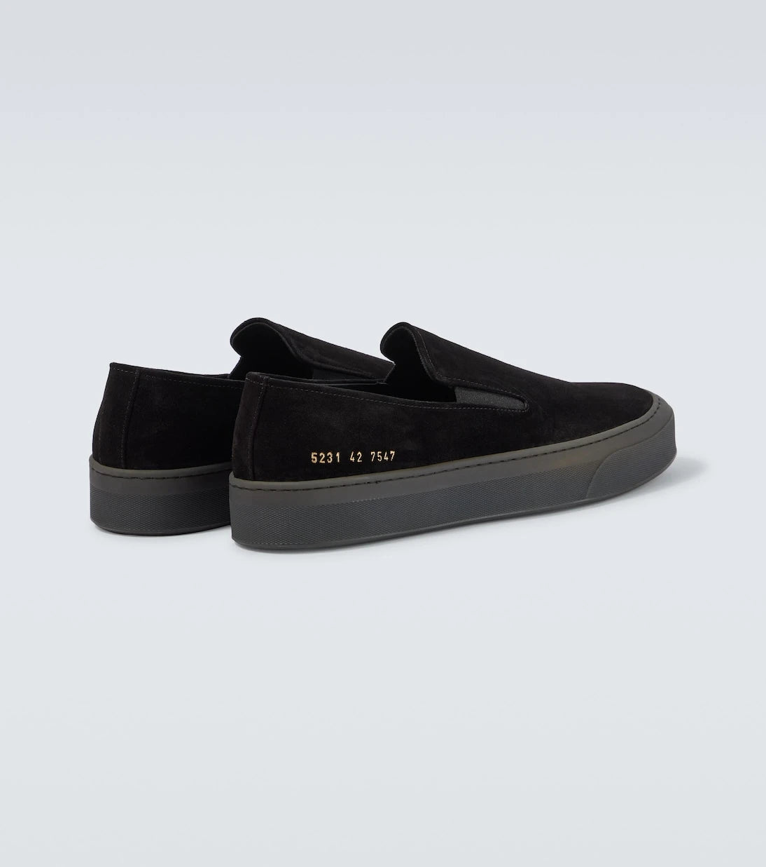 Common Projects - أحذية سنيكرز سهلة الارتداء من الجلد المدبوغ