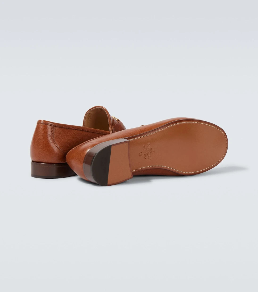 Valentino Garavani - VLogo leather loafers