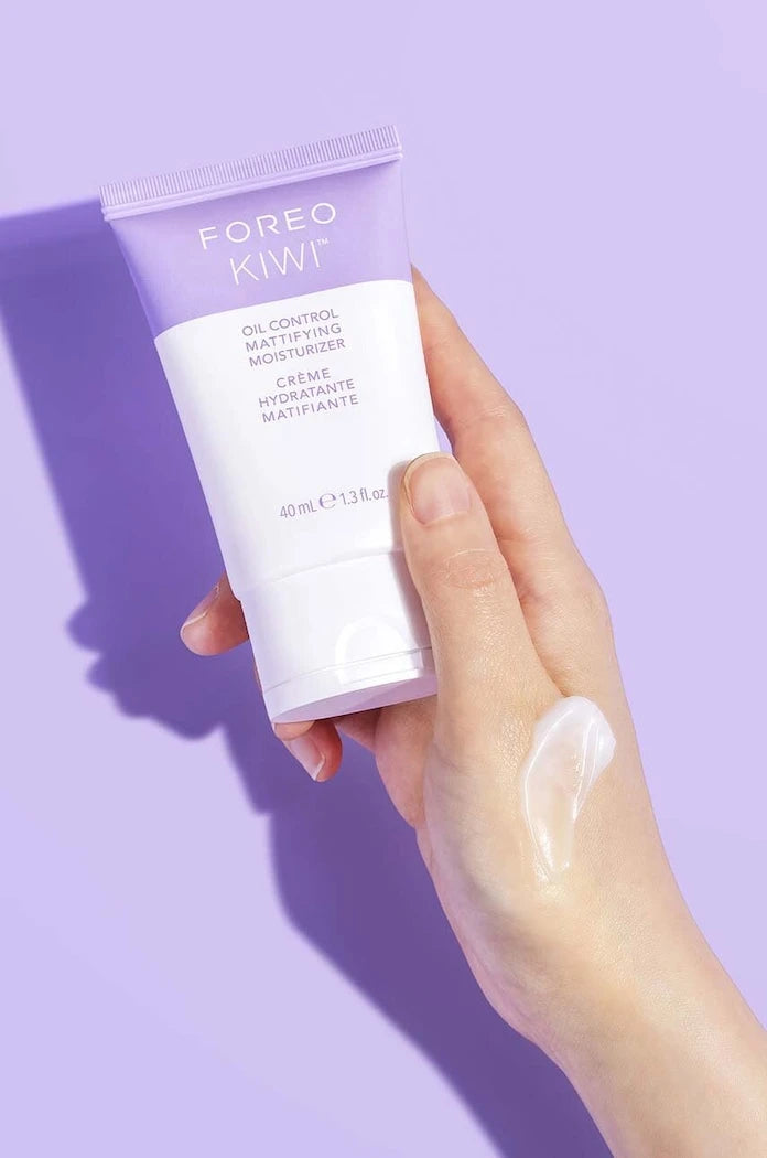 FOREO KIWI Yağ Kontrolü Matlaştırıcı Nemlendirici 40mL