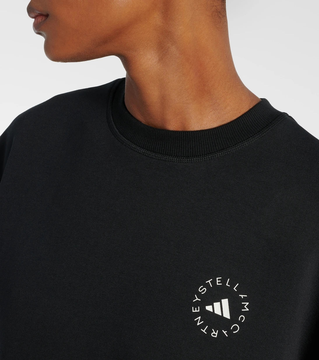 Adidas by Stella McCartney - سويت شيرت من مزيج القطن بشعار الماركة