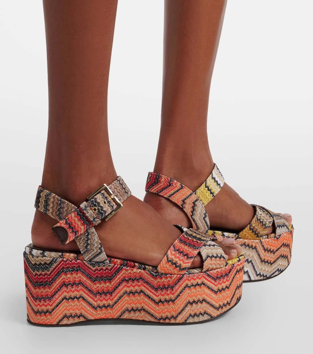 Missoni - صندل بلاتفورم جوليا بتصميم متعرج من قماش اللاميه