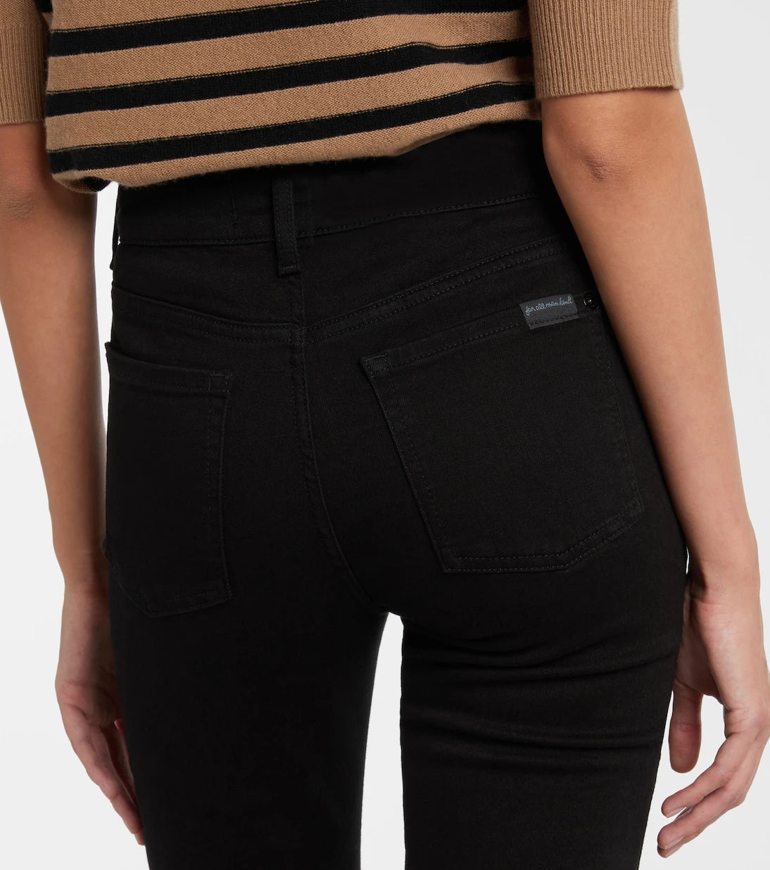 7 For All Mankind - بنطلون جينز ليجي بقصة بوت كات سوهو متوسط الارتفاع