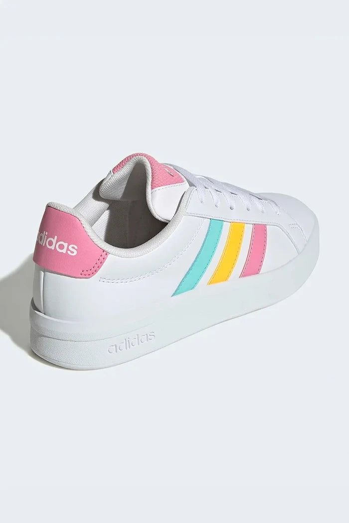 Детски маратонки adidas GRAND COURT 3.0