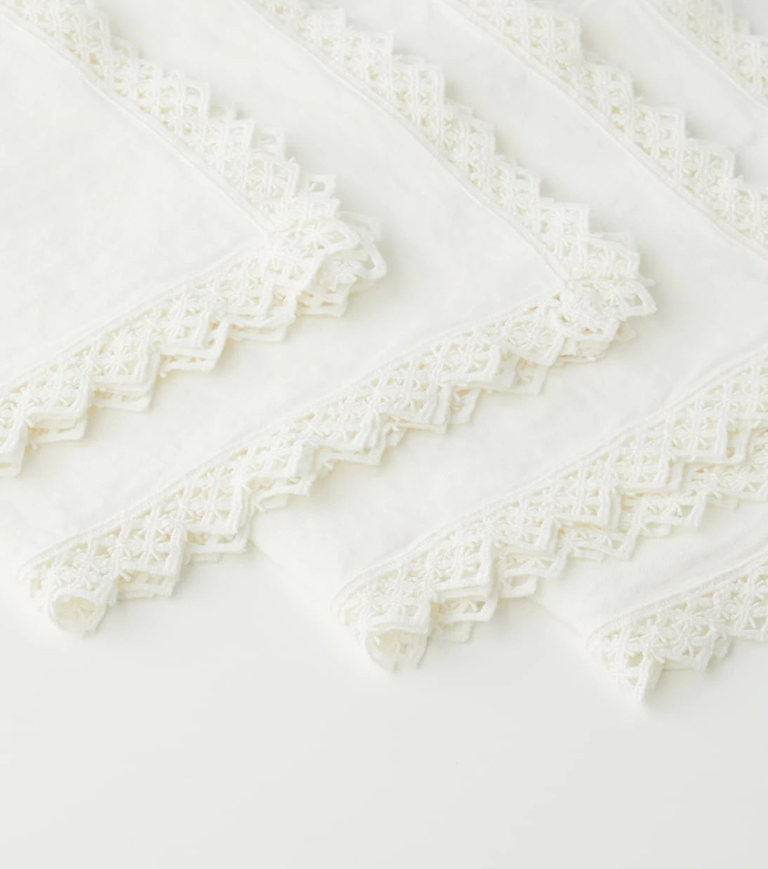 Once Milano - Set of 4 macramé linen napkins