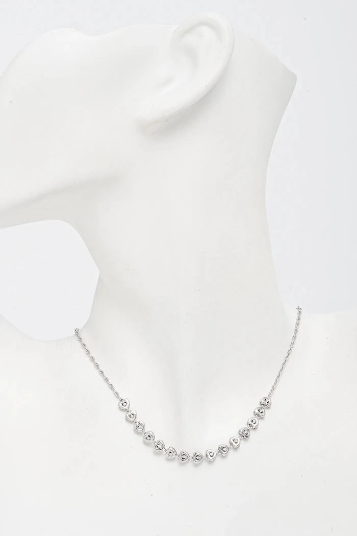 Колие Guess L.O.V.E.
