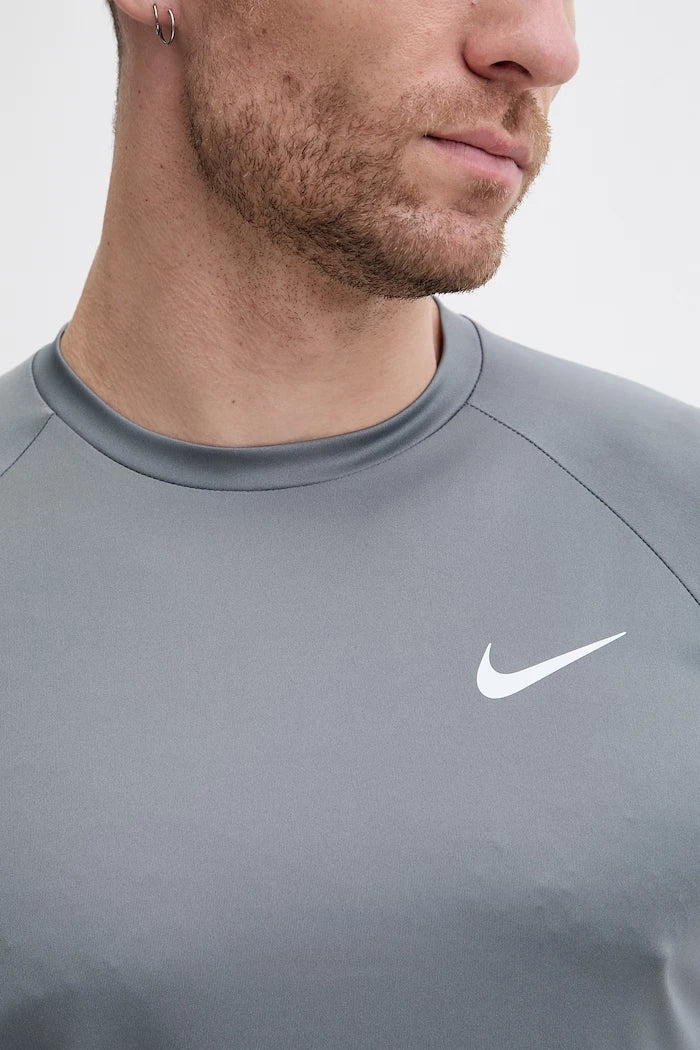 Nike Erkek Yüzme Tişörtü