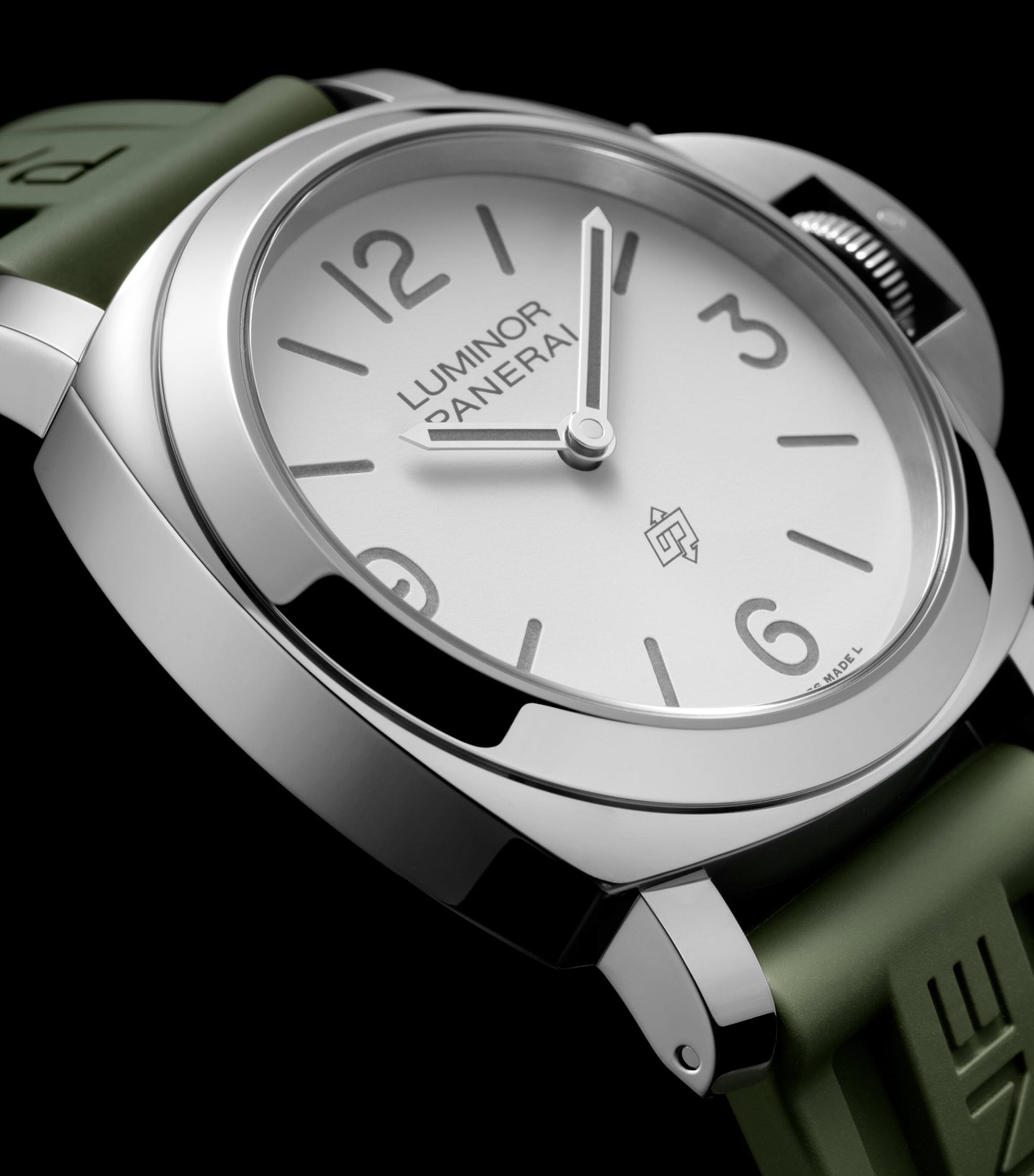 Steel Luminor Watch 44mm