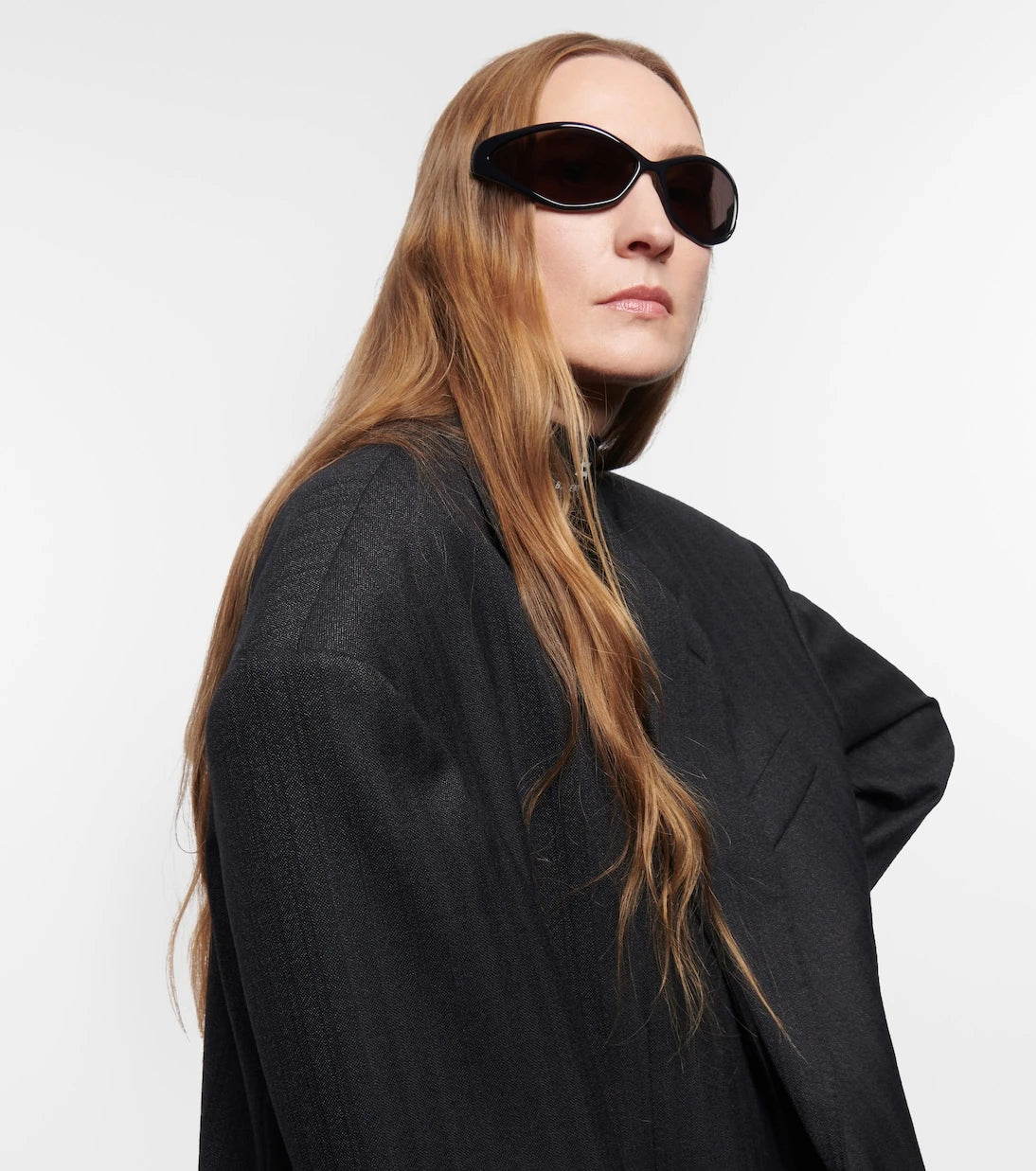 Balenciaga - نظارة شمسية بيضاوية من التسعينيات