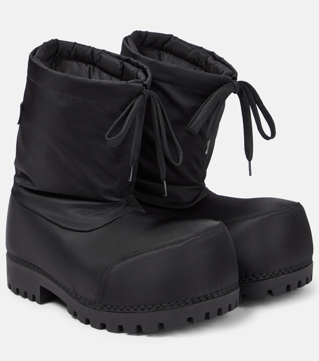 Balenciaga - جزمة ثلج ألاسكا منخفضة