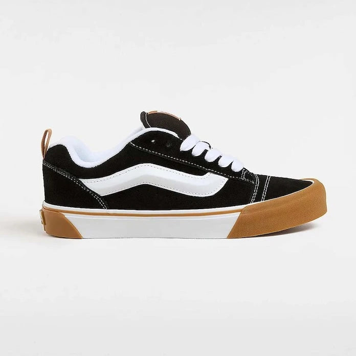 Велурени кецове Vans Knu Skool