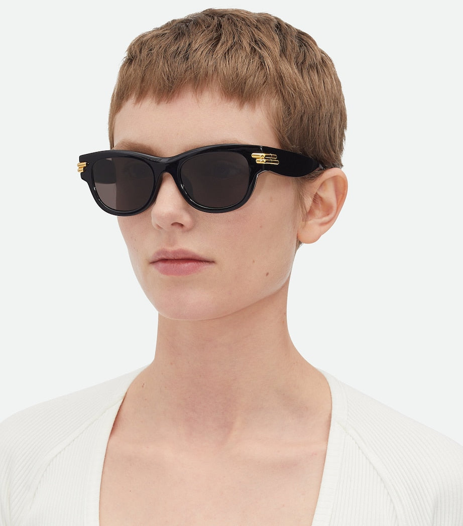 Black Square Sunglasses