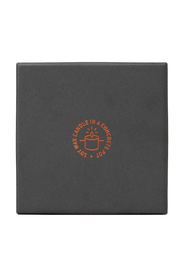 Ароматна соева свещ Gentelmen's Hardware Black Oak 198 g