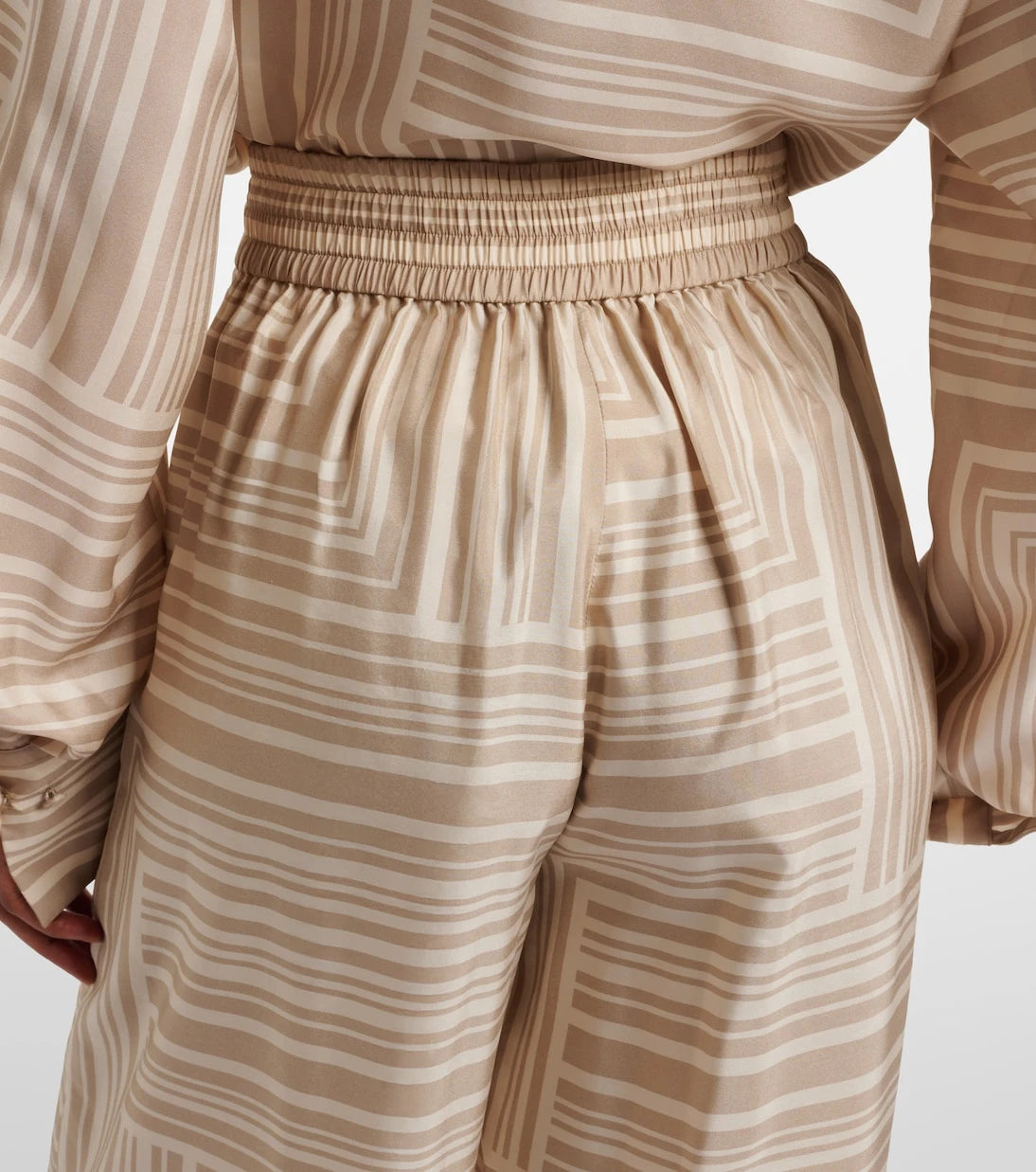 Joseph - Dijon printed silk shorts