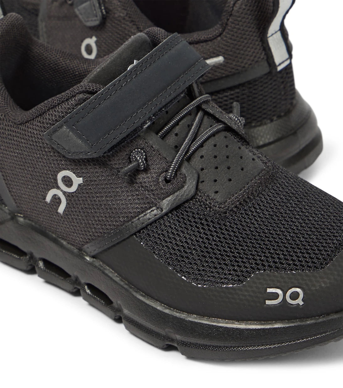 On Kids - Cloud Play running shoes