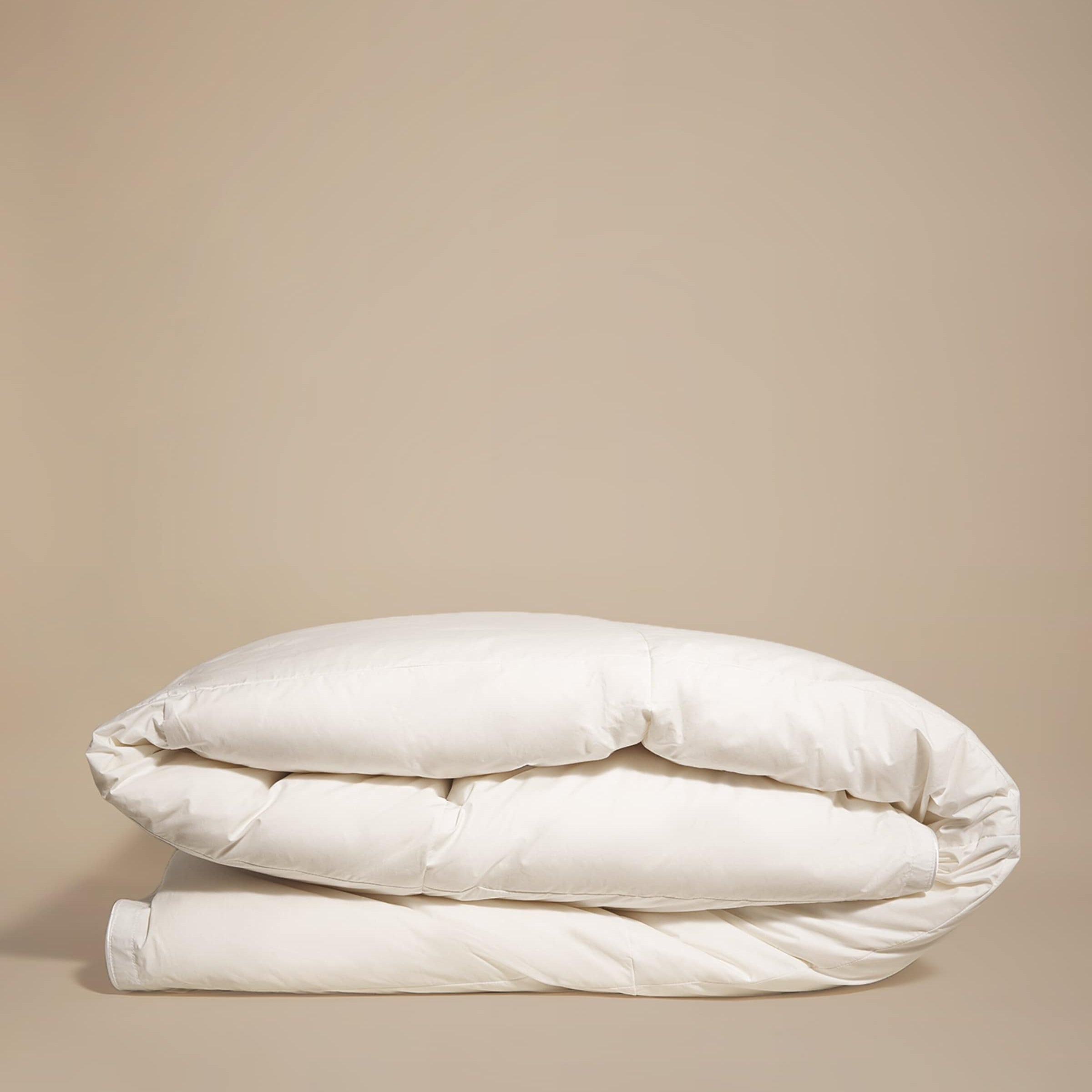 Double 90% Hungarian New White Goose Down Duvet (9 Tog)