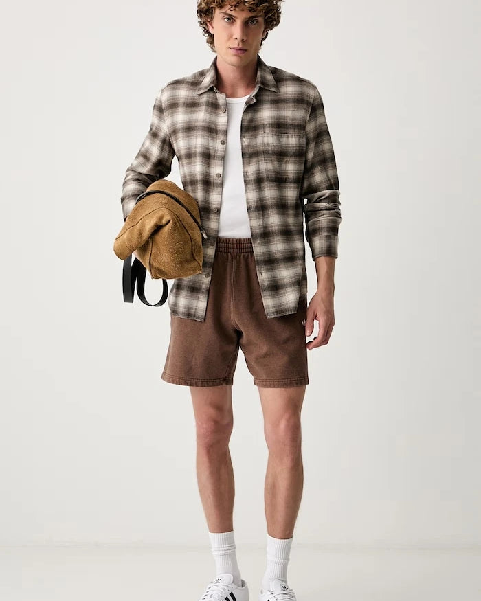 adidas Originals pamuklu erkek eşofman şortu Essentials