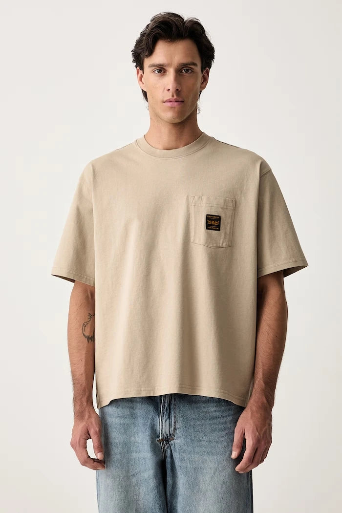 Levi's pamuklu erkek SS WORKWEAR PKT tişört