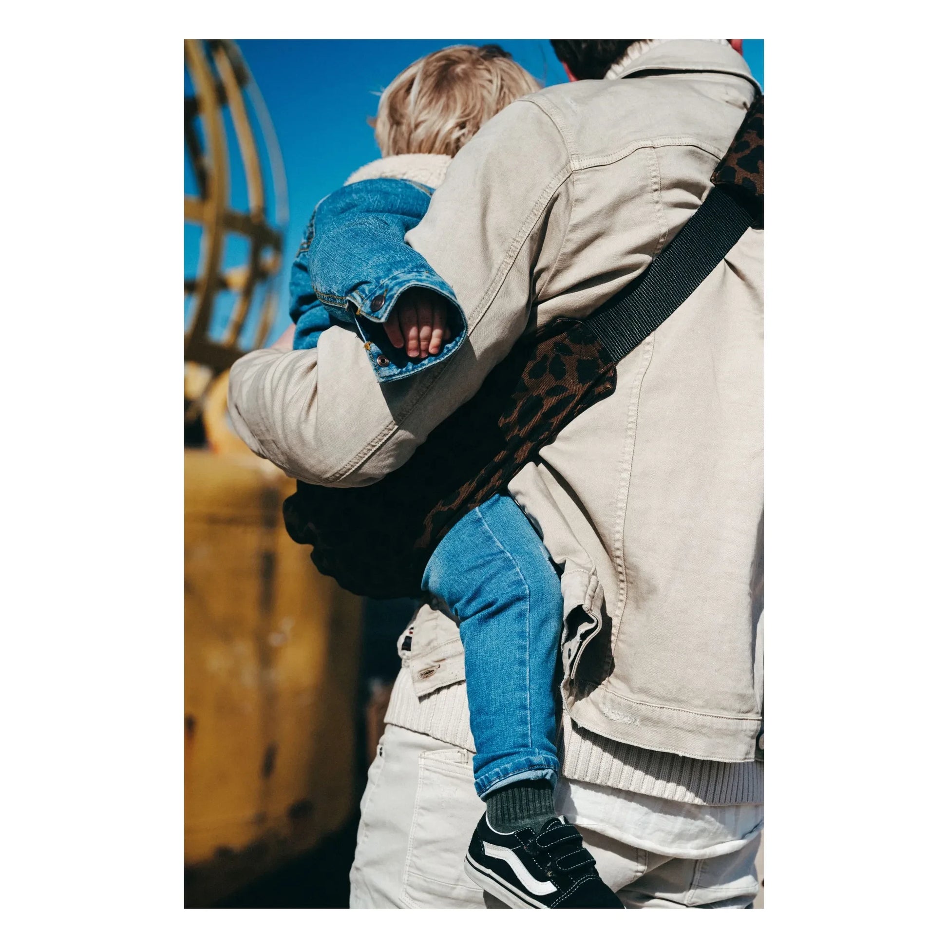 Wildride - Baby carrier  | Brown