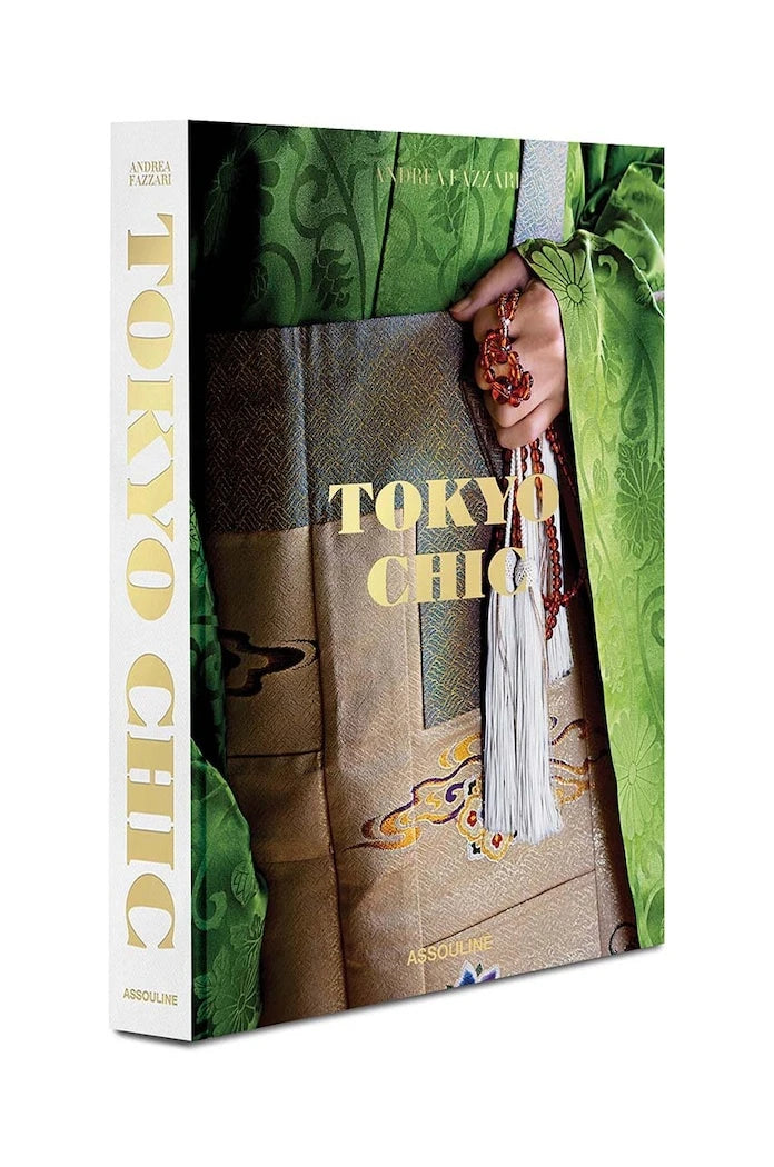 Assouline Tokyo Chic by Andrea Fazzari, İngilizce