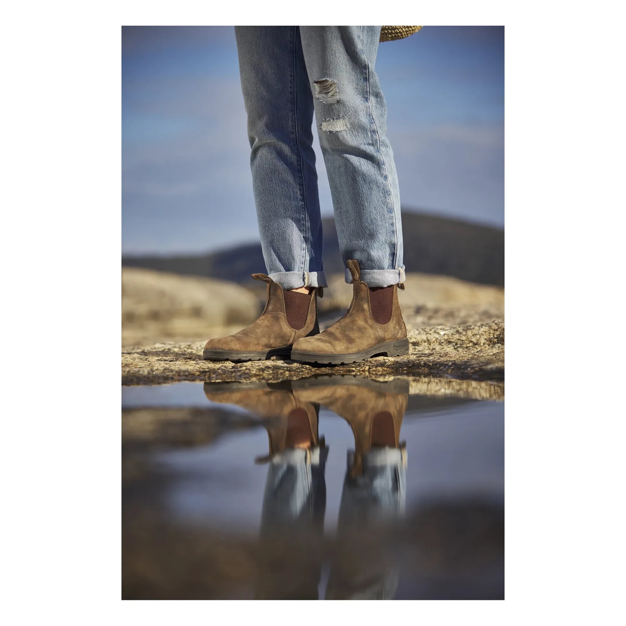 Blundstone - Nubuck Classic Chelsea Boots - Adult’s Collection  | Brown