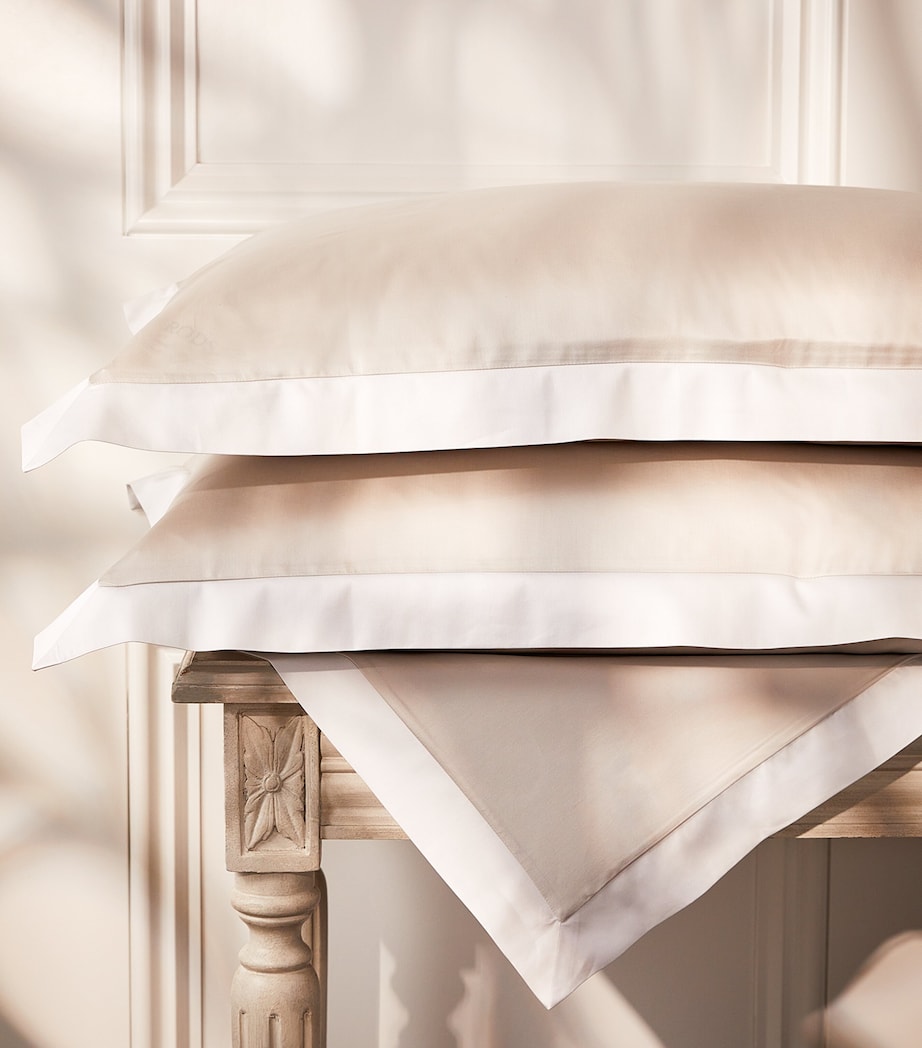 Emma Super King Duvet Cover (260cm x 220cm)