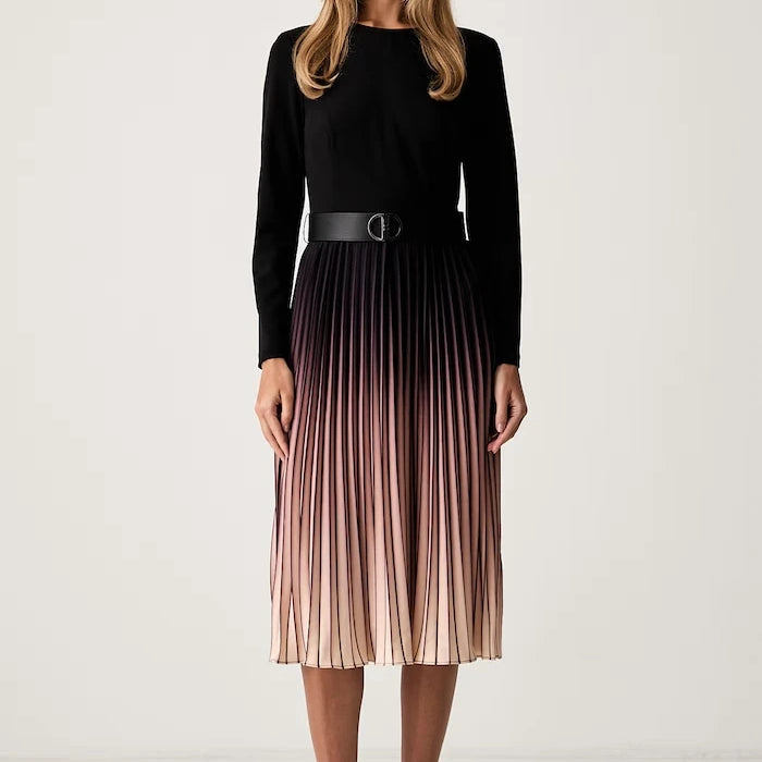 DKNY kloş elbise
