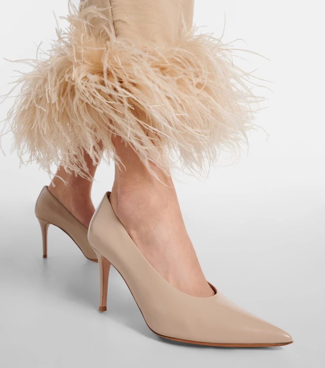Gianvito Rossi - Robbie leather pumps