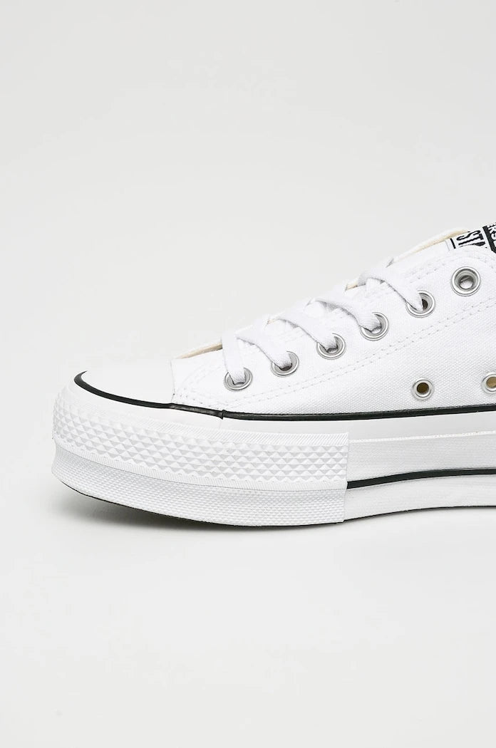 Converse - Alçak Chuck Taylor Spor Ayakkabılar