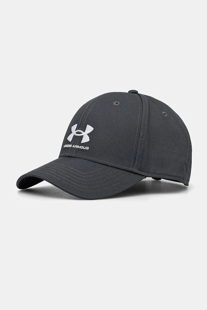 Шапка с козирка Under Armour