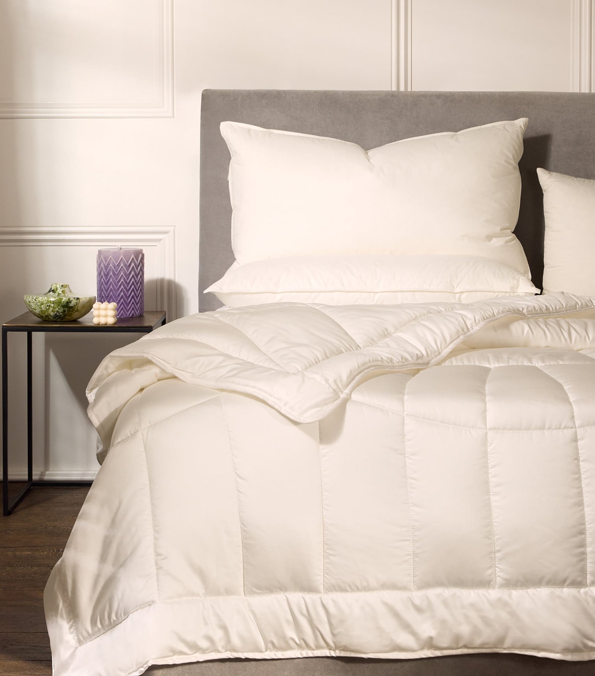 Firm Matterhorn Goose Down King Pillow (50cm x 90cm)