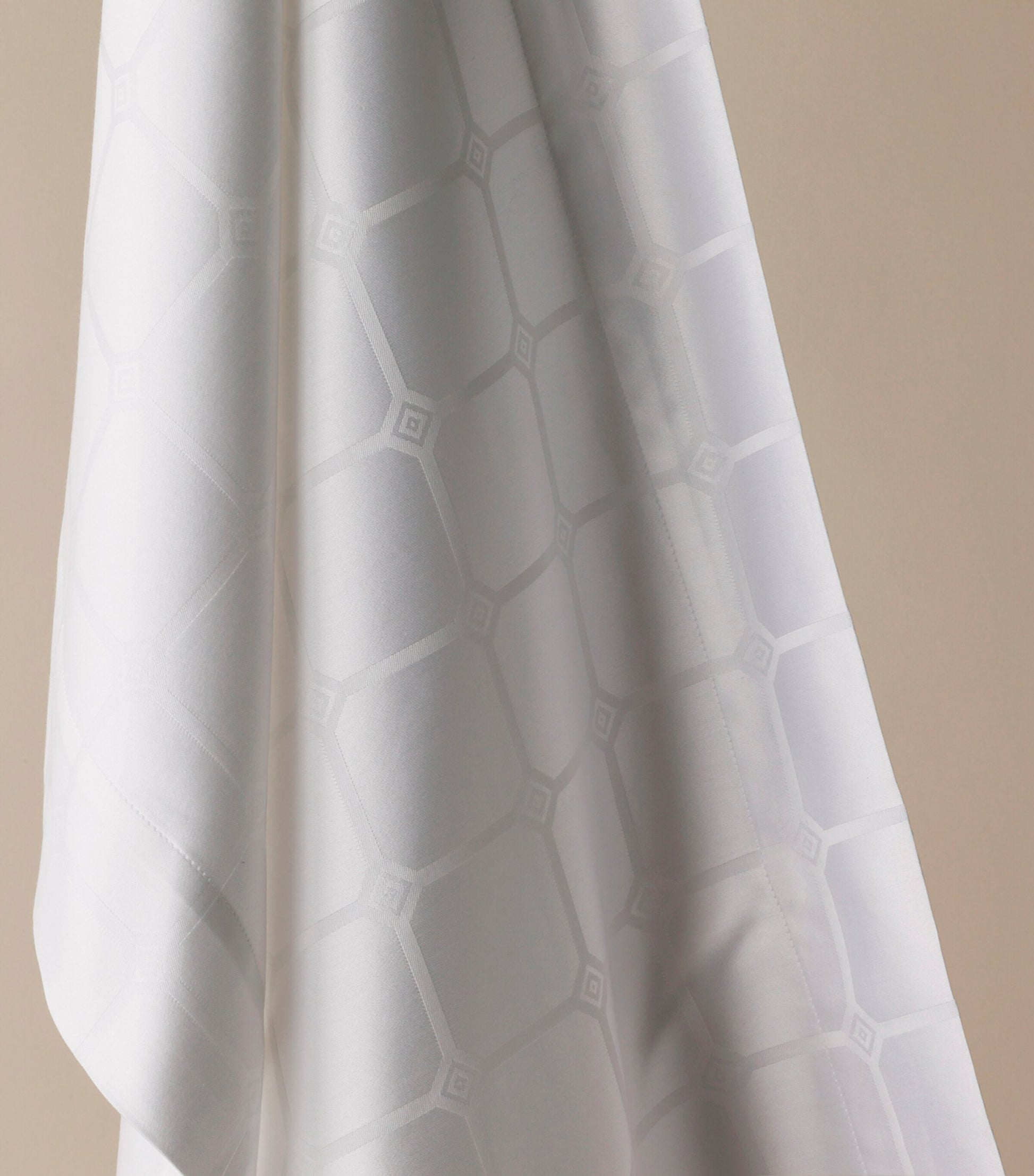 The Trellis King Jacquard Duvet Cover Set (230cm x 220cm)