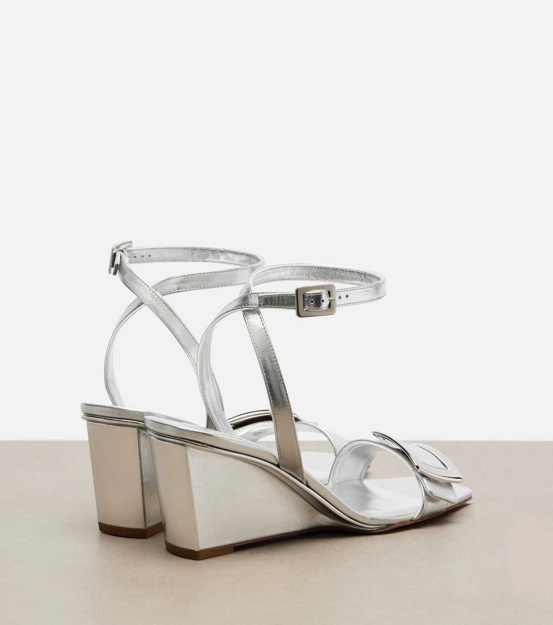 Roger Vivier - Belle Vivier metallic leather sandals
