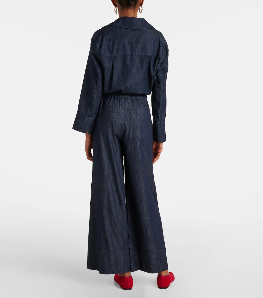 بنطلون "جور" بقصة واسعة من قطن شامبراي من S Max Mara