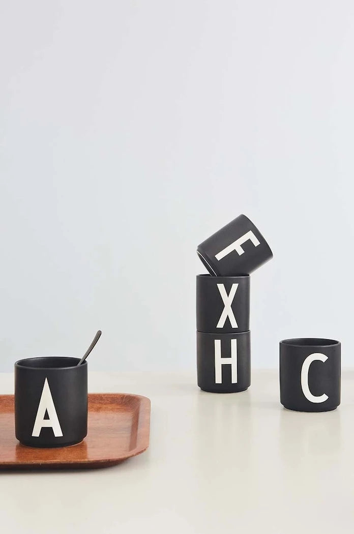 Чаша Design Letters Personal 250 ml