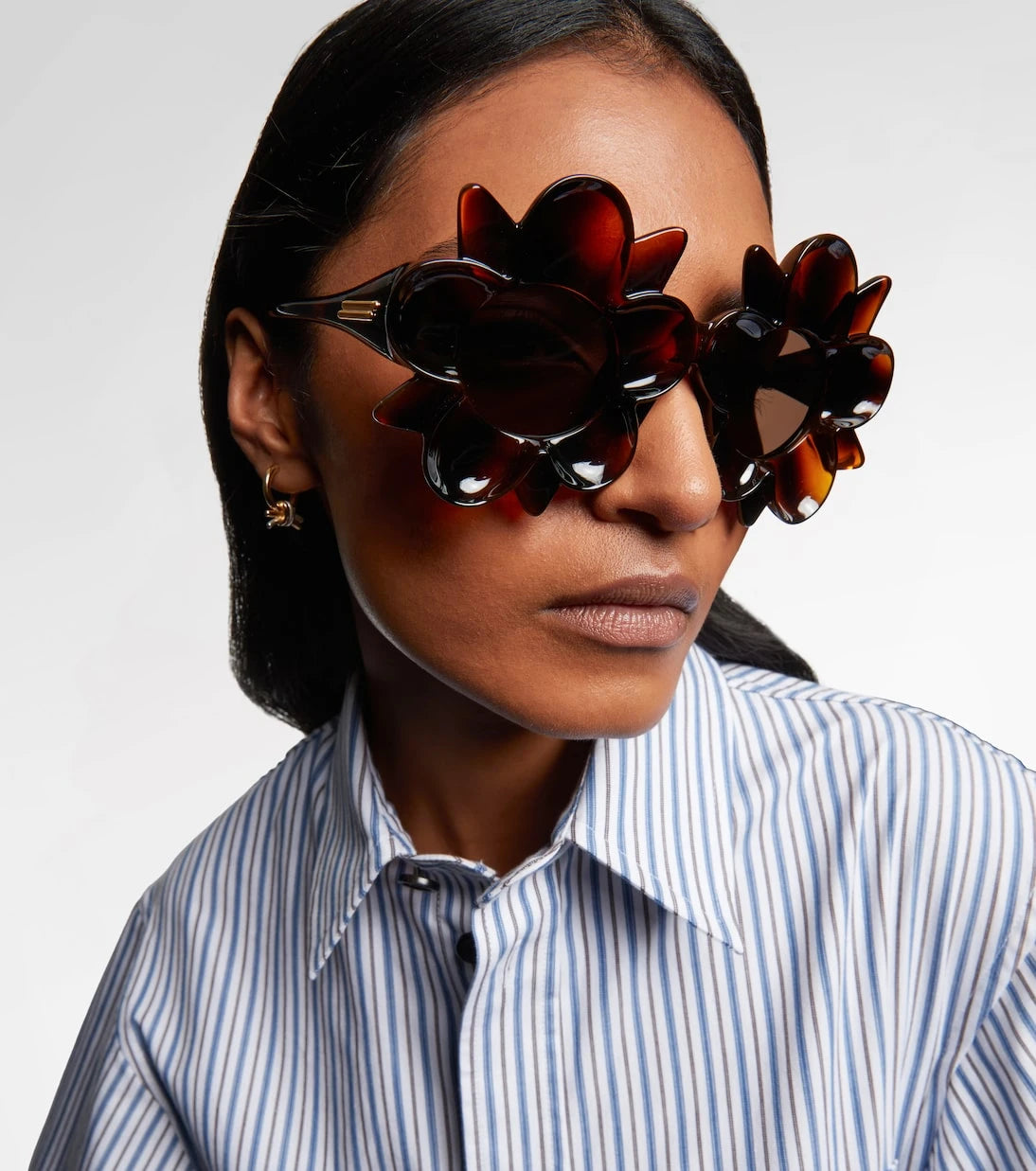Bottega Veneta - Peggy Flower round sunglasses