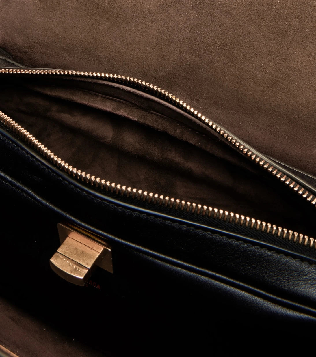 Balenciaga - Le 7 leather shoulder bag