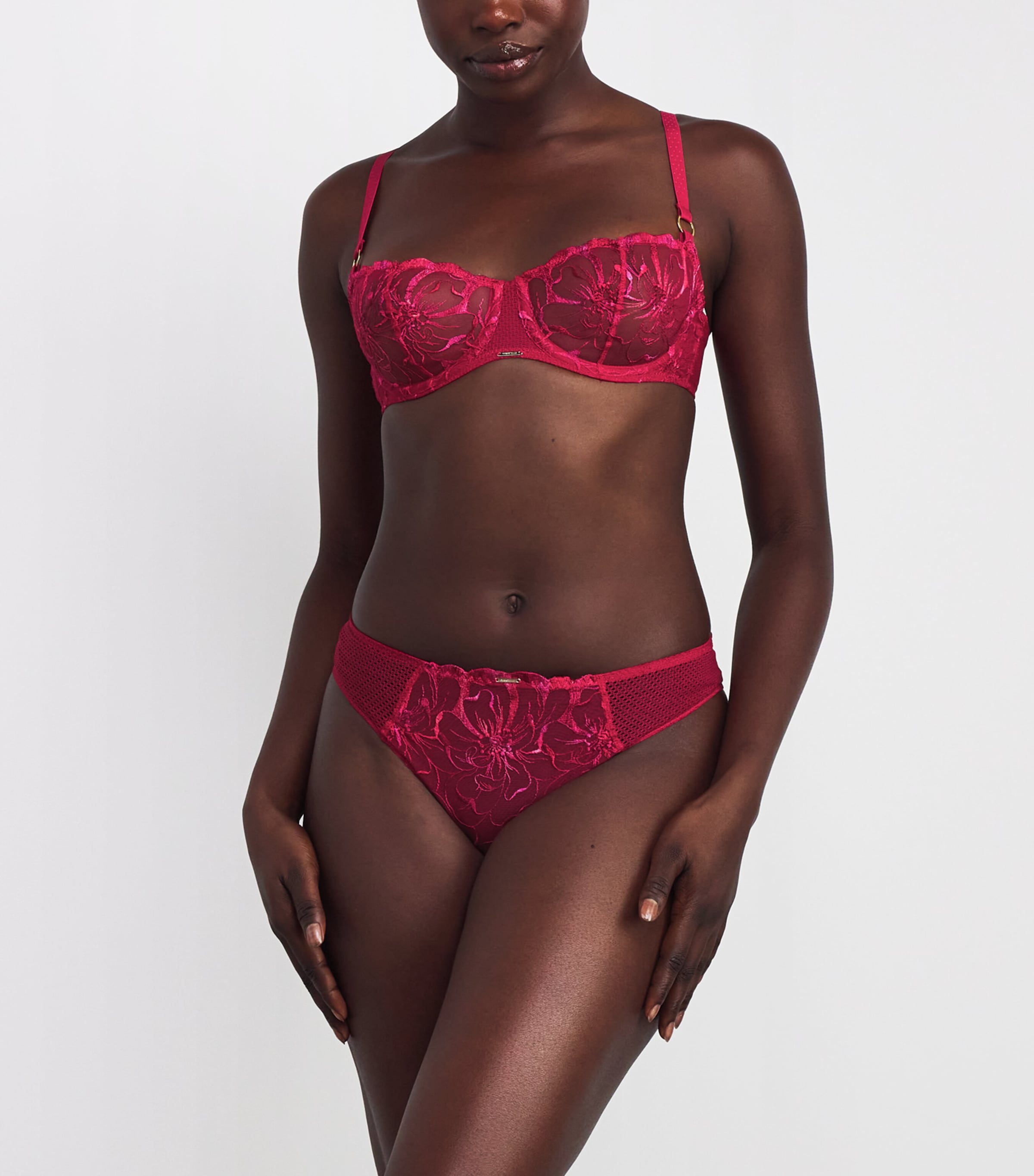 Embroidered Fleurs Balconette Bra B01 CANDY APPLE