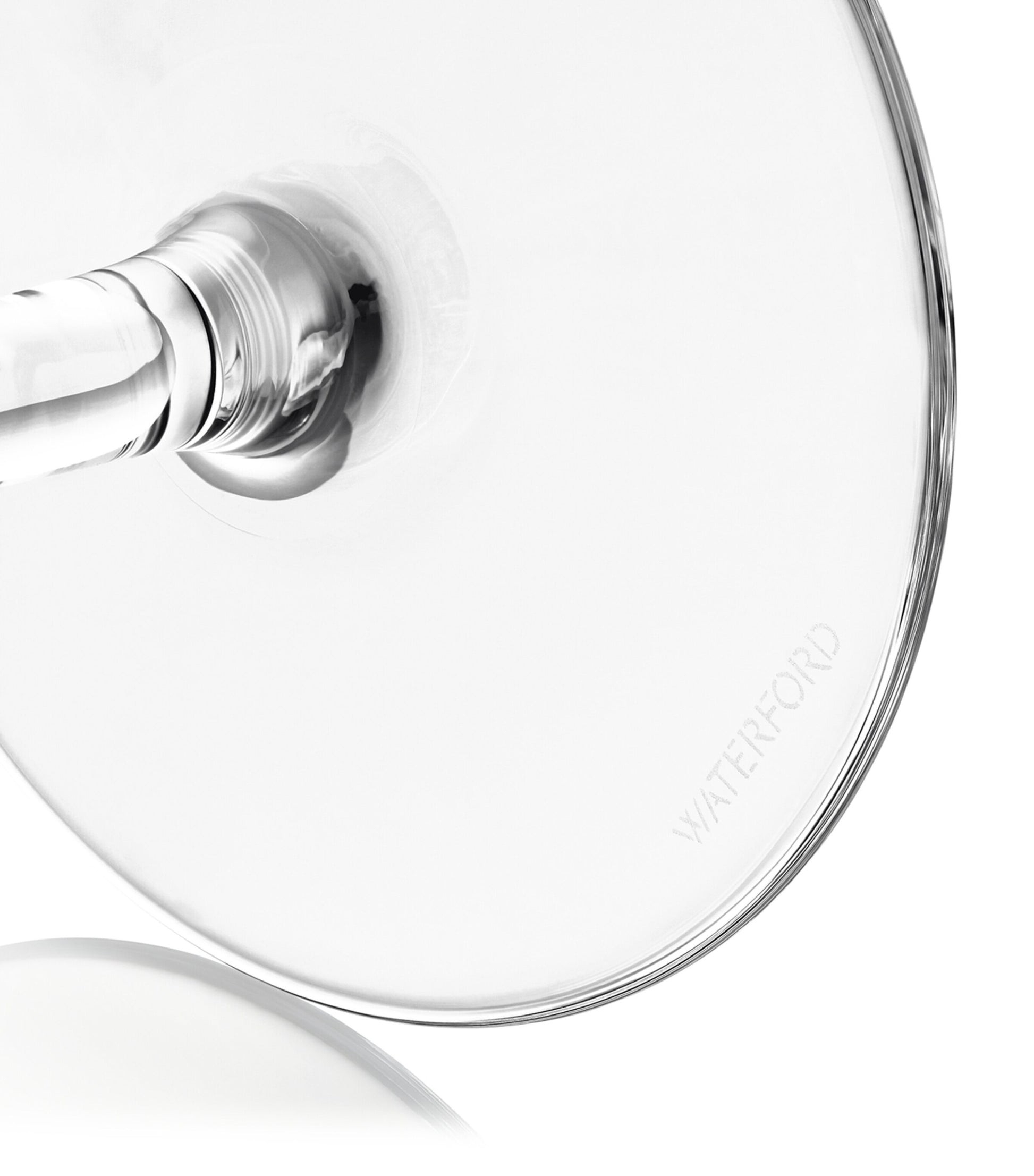 Set of 2 Lismore Essence White Wine Glasses (475ml)