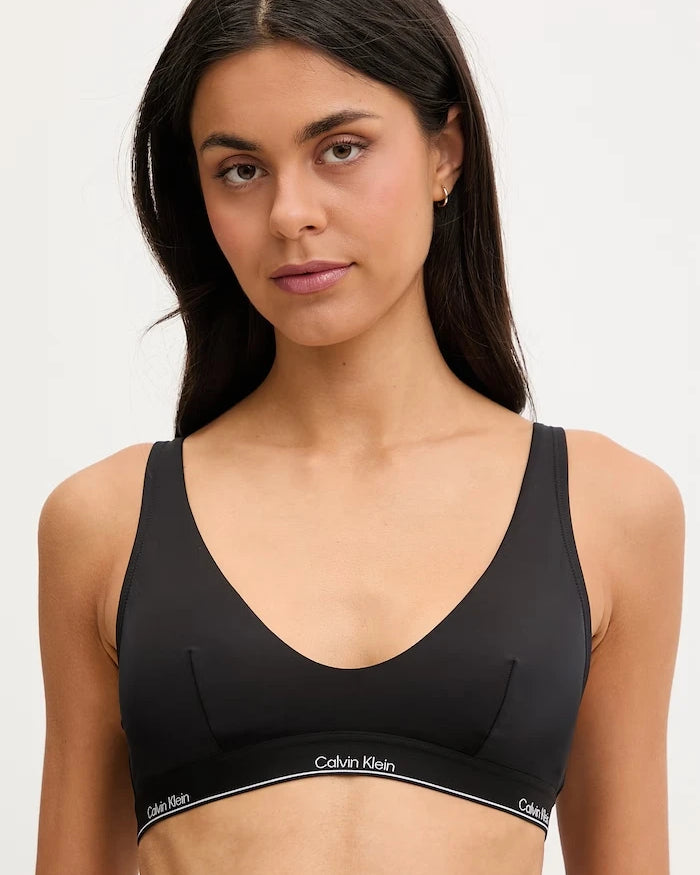 Calvin Klein kadın bikini üstü