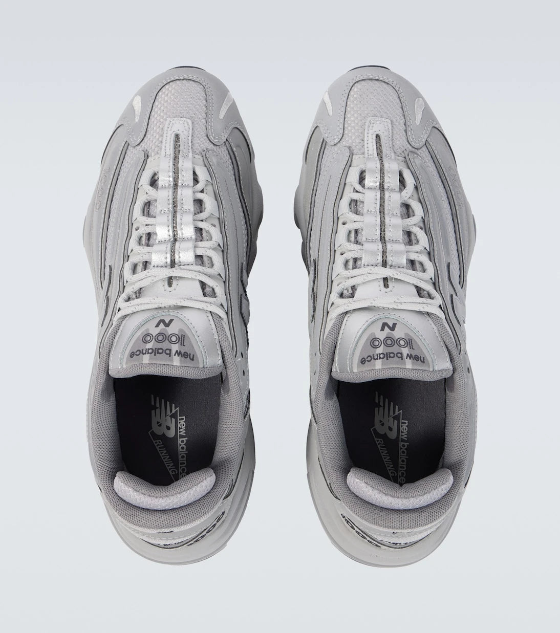 حذاء رياضي مطرز New Balance - 1000