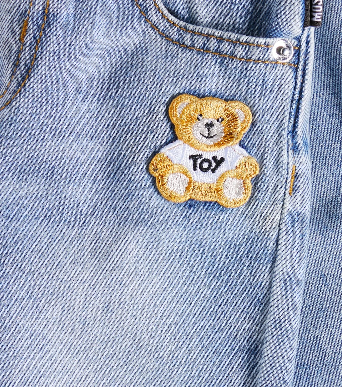 Moschino Kids - بنطلون جينز بيبي تيدي بير