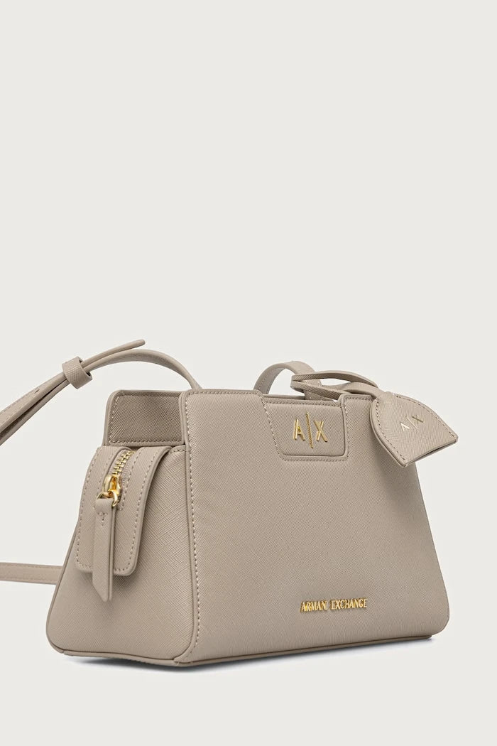 Armani Exchange kadın crossbody çanta