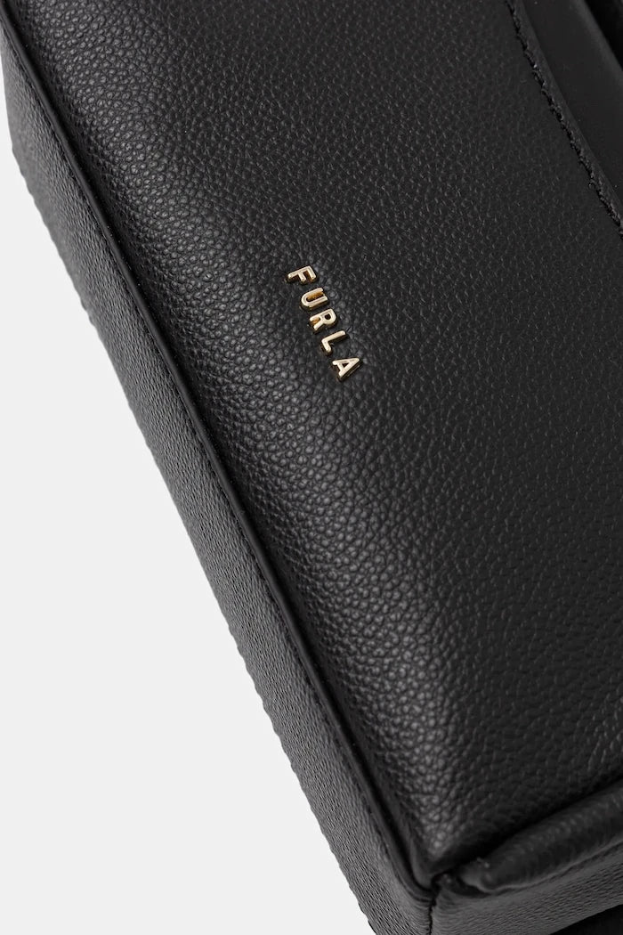 Кожена чанта Furla Nicole Mini Boston Bag