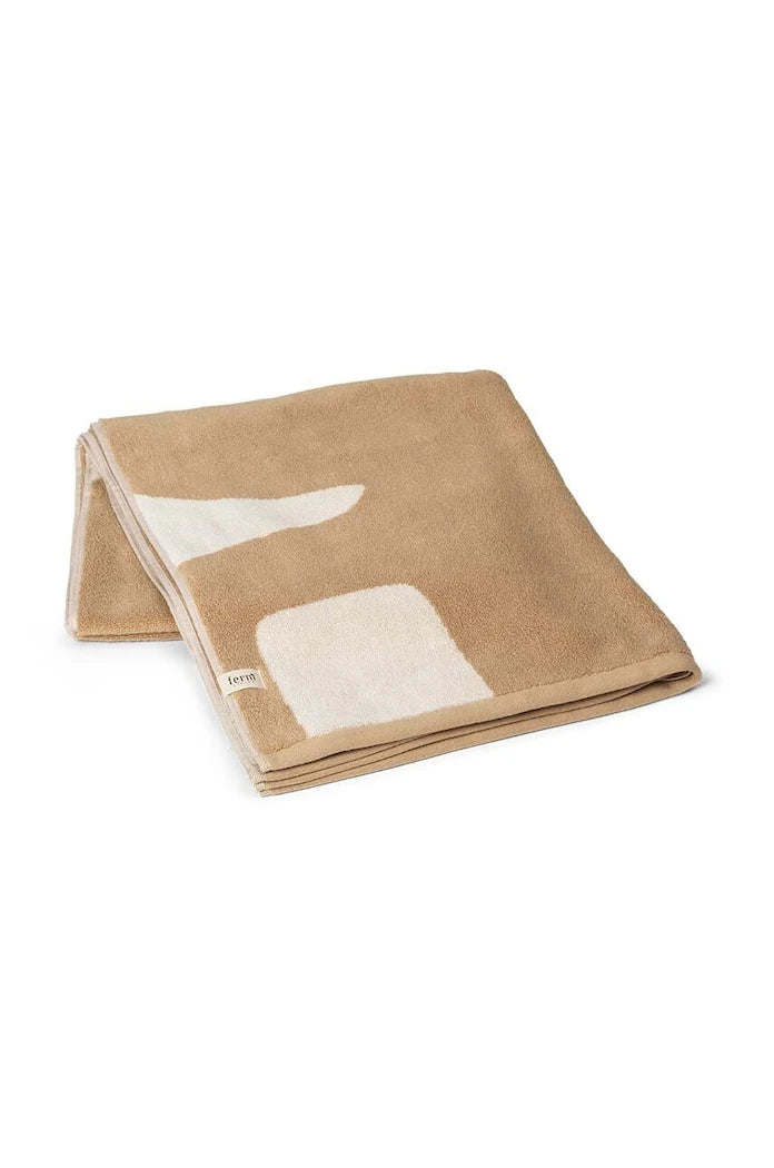 Памучна кърпа ferm LIVING Ebb Bath Towel